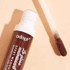 Glittery Lip Gloss With A Wow Effect! Gloss