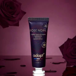 Rose Noire Rose Noire